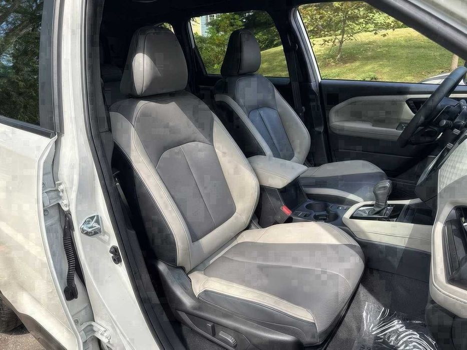 Subaru Forester Limited Crossover      2025