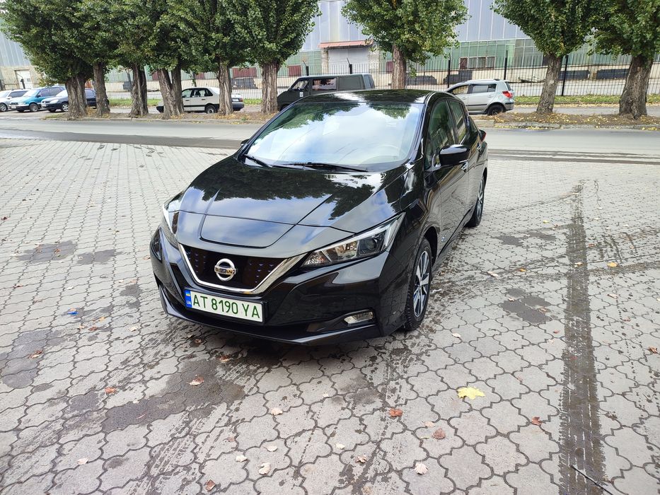 Оренда Nissan Leaf 40 kWt (аренда)