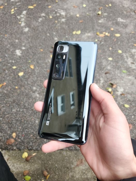 Xiaomi mi 10 ultra 12/256, хороший стан,оригінальний зарядний комплект