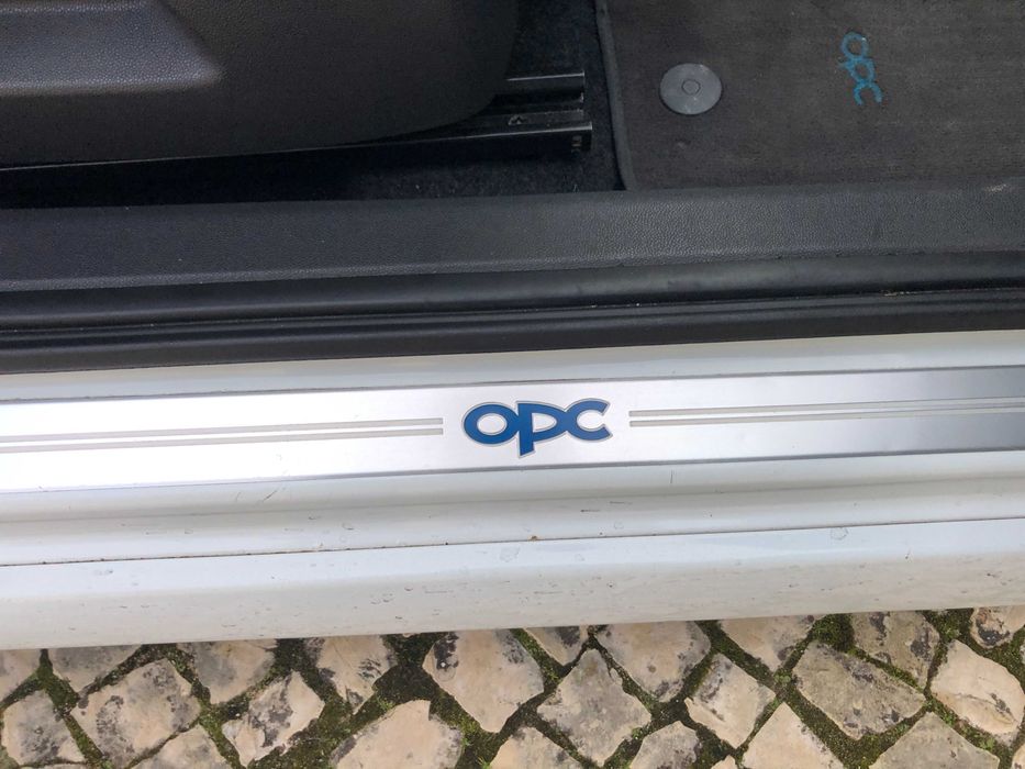 Opel Corsa OPC Black Edition