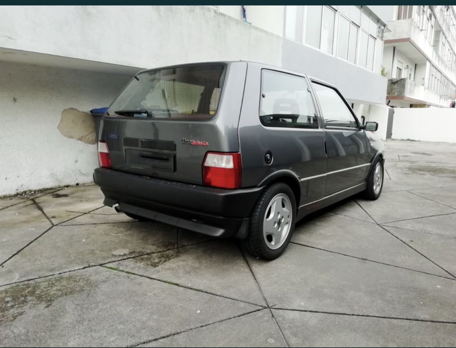 Vendo fiat uno turbo ie