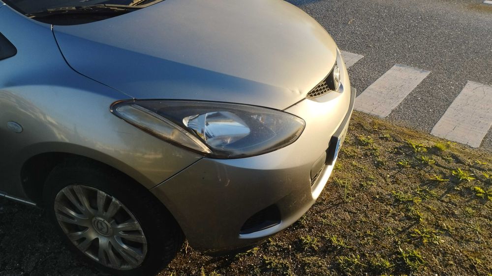 Mazda 2 - 1.3 Gasolina (75cv) - Ano 2010 - 90.000 Km