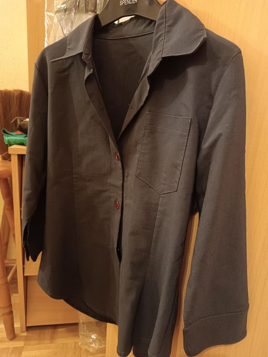 Śliczna koszula taliowana ciemnoszara