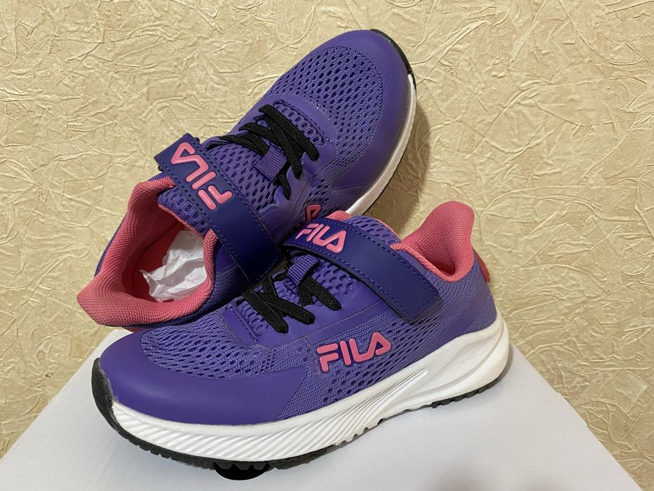 Фірмові бігові кросівки fila original 31 розмір