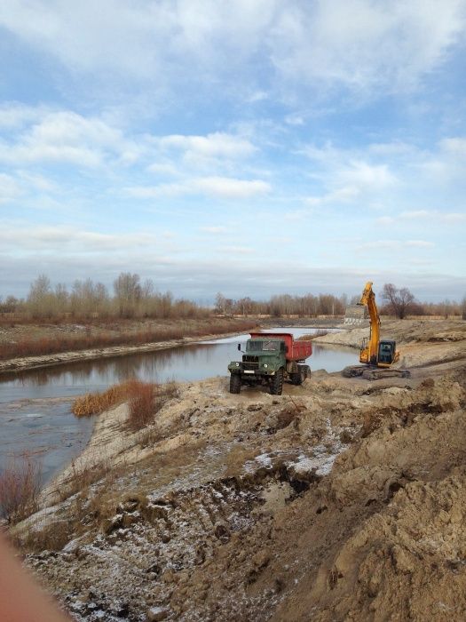 Днопоглиблення,копка, очищення водойми, причалу, пірсу, спецтехніка