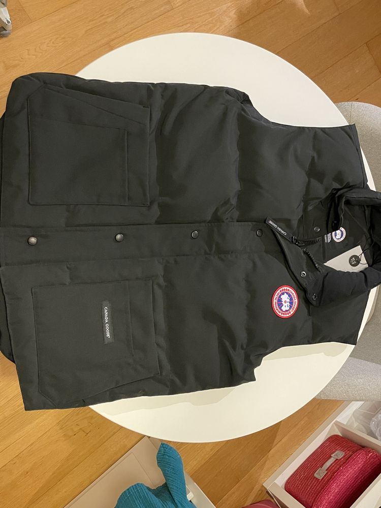 Canada Goose jacket freestyle crew jacket