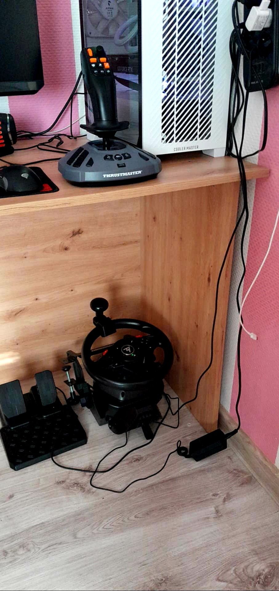 Kierownica thrustmaster t128 + farm stick