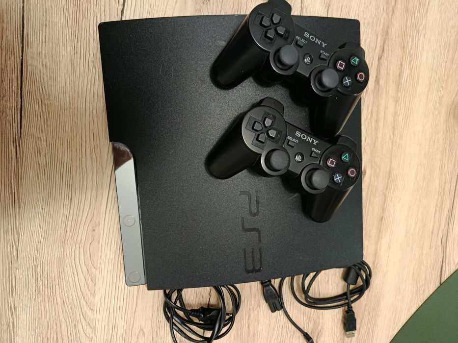 Konsola PS3 model CECH-2504B