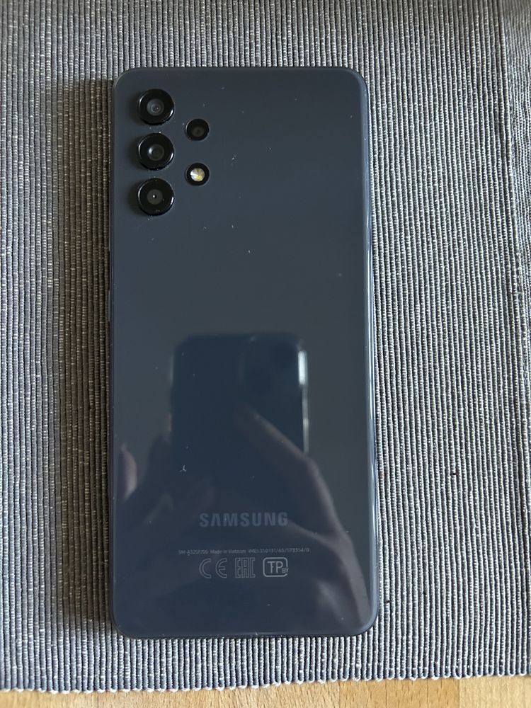 Продам Samsung А32 black 128 GB