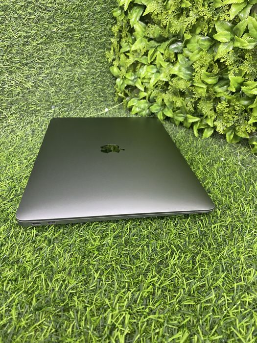 Ноутбук apple macbook air 2020 13.3 m1/8/256gb