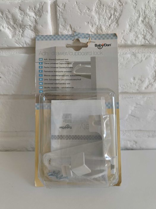Baby Dan Przyklejana Blokada Szuflad I Szafek