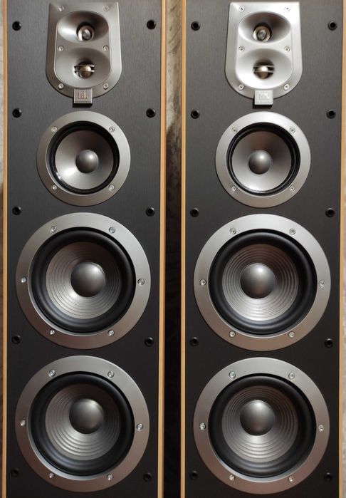 Акустика колонки JBL ES 80