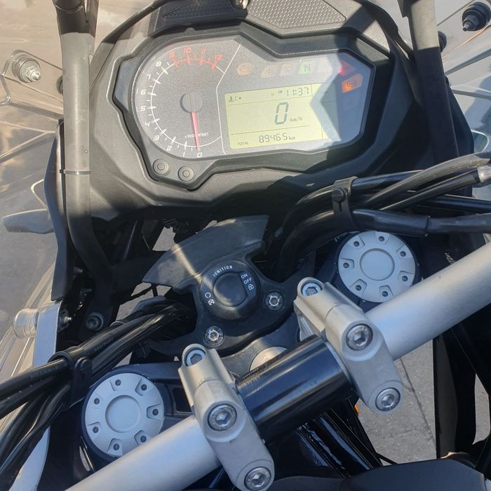 Benelli trk 502 bom estado com extras.