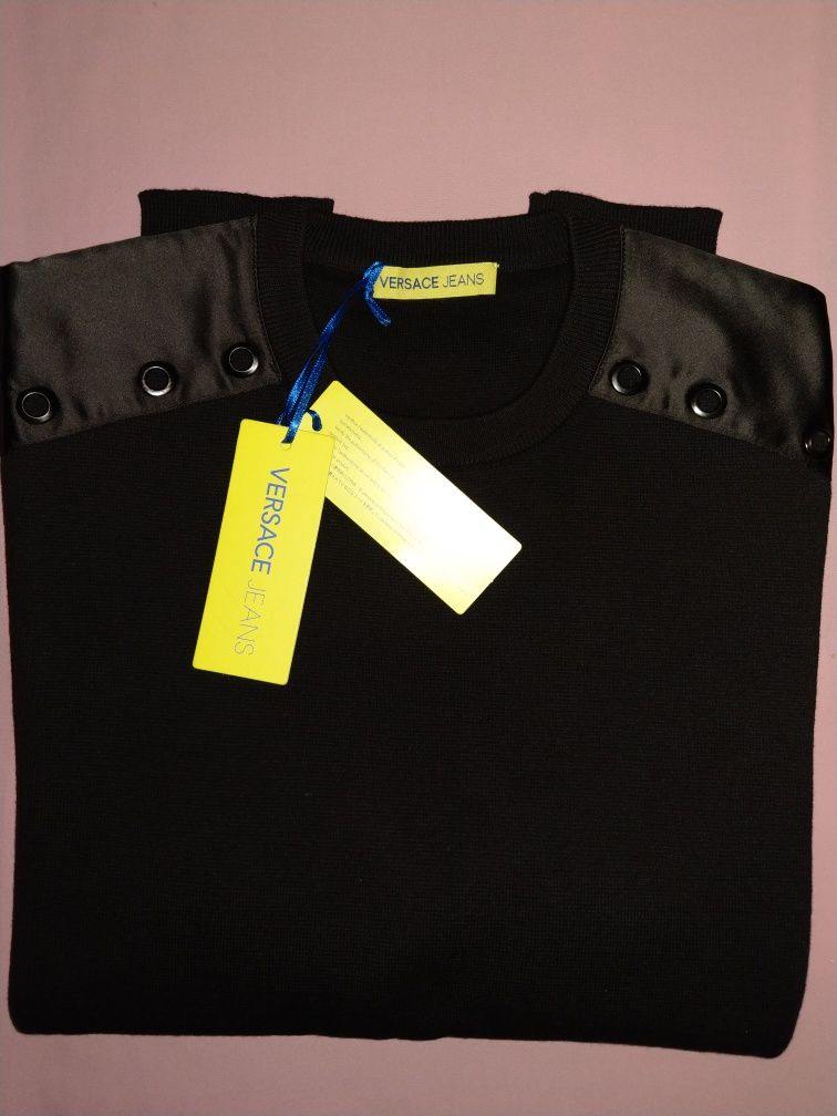 Wyprzedaż swetr męski Versace Jeans.