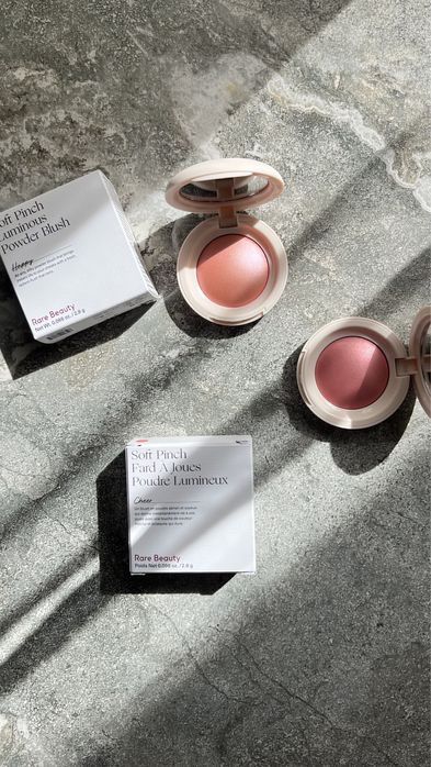 Saie Fenty Beauty,Hourglass, Benefit Whoop lash, patrick ta, tower 28