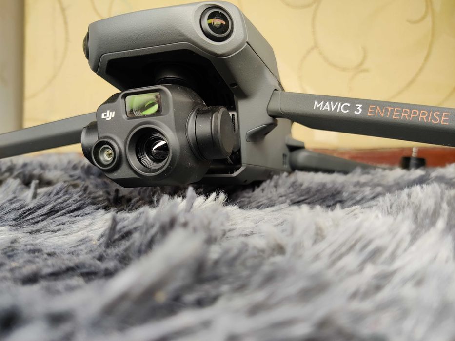 Дрон DJI Mavic 3T Thermal квадрокоптер Мавік з тепловізором zoom 56x