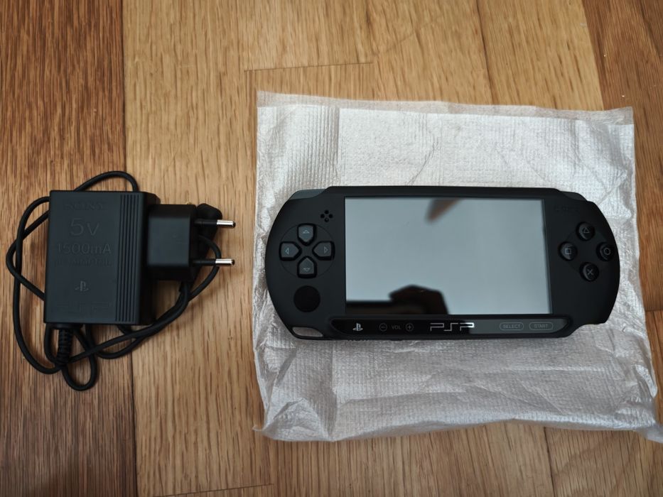 PSP Street nova com caixa