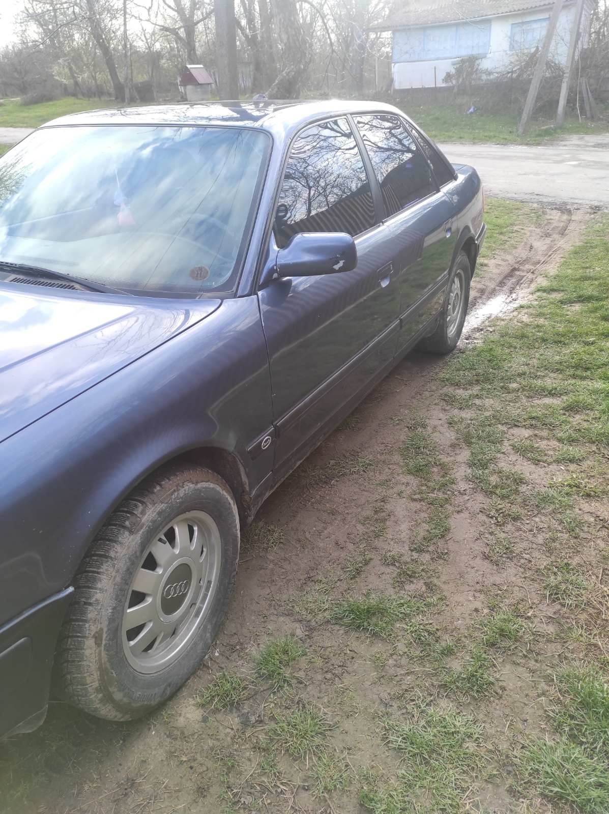 Продам ауді 100 с4