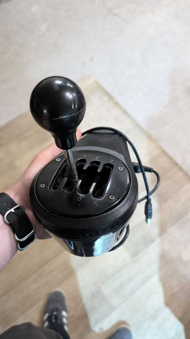 Шифтер (КПП) Thrustmaster TH8A