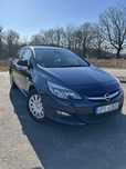 OPEL ASTRA J turbo z hakiem 2013.