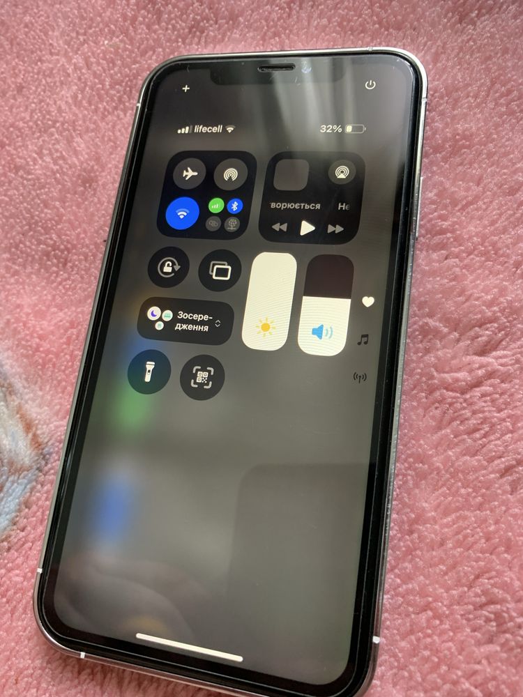 Iphone (XR) в корпусі 13 pro 64 gb АКБ 100% R-SIM