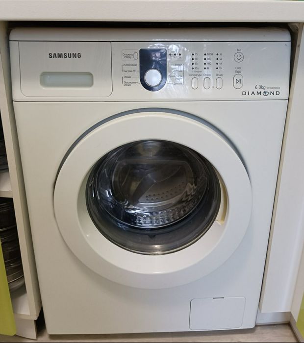 Стиральная машинка автомат                        .