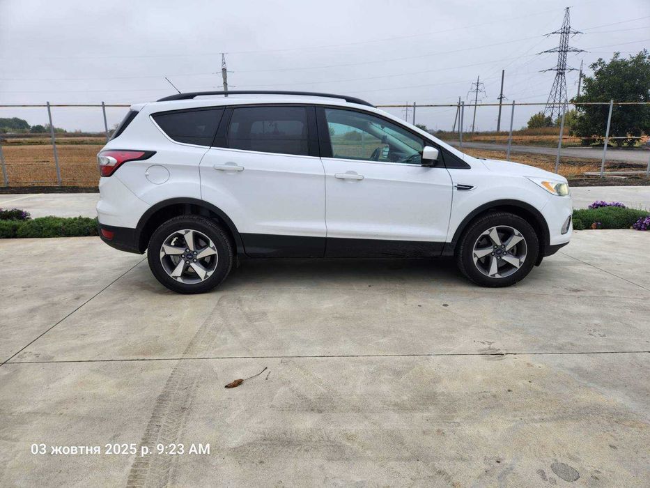 продам FORD Escape