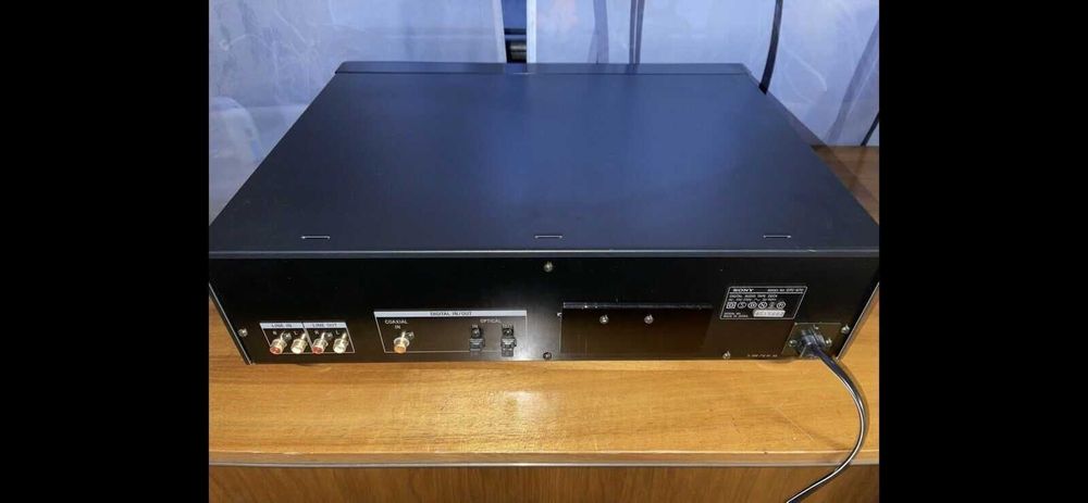 Sony DAT DTC-670 (com problema, ler descrição)