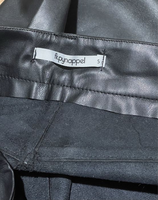 Шкіряні прямі штани