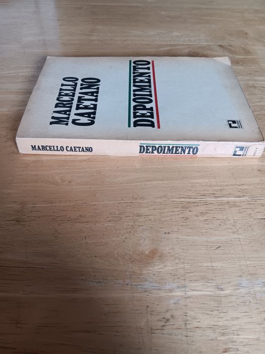 Livro DEPOIMENTO de Marcelo Caetano