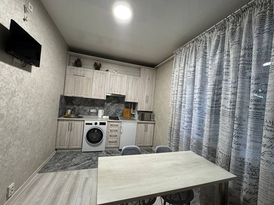 Подобово, 1-к, кВ. В новобудові, закрита територія, паркомісто