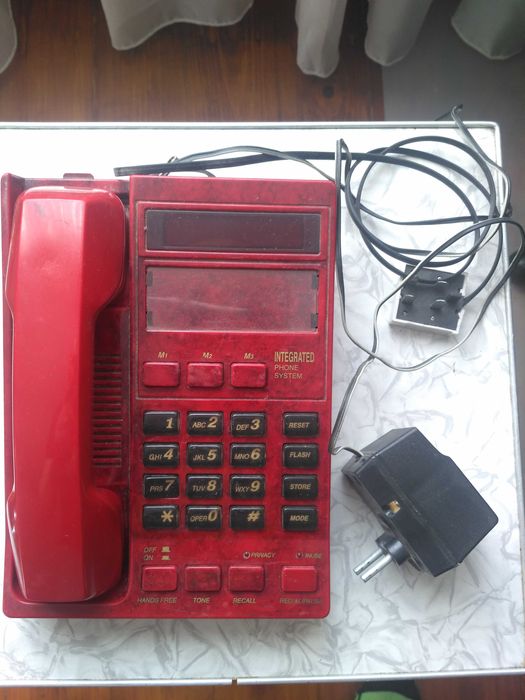 Системний телефон "INTEGRATED Phone System"