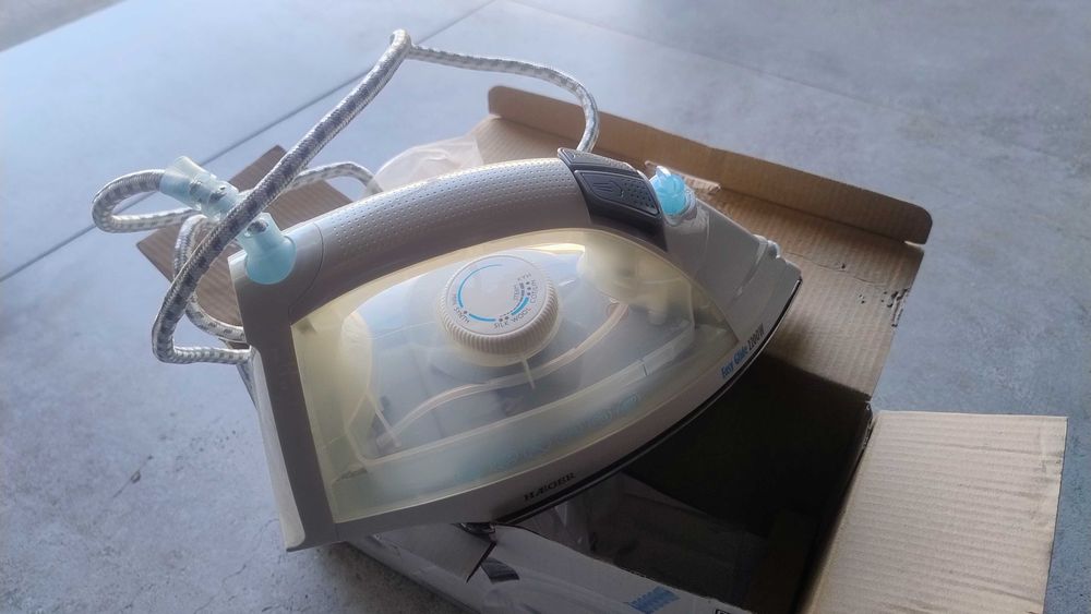 Ferro de engomar HAEGGER Easy Glide 2200