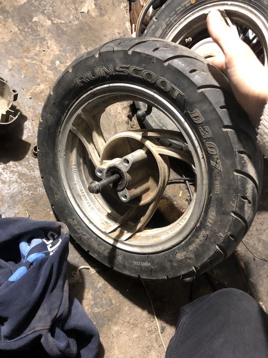 Амортизаторы на скутер хонда дио 27,34, 18