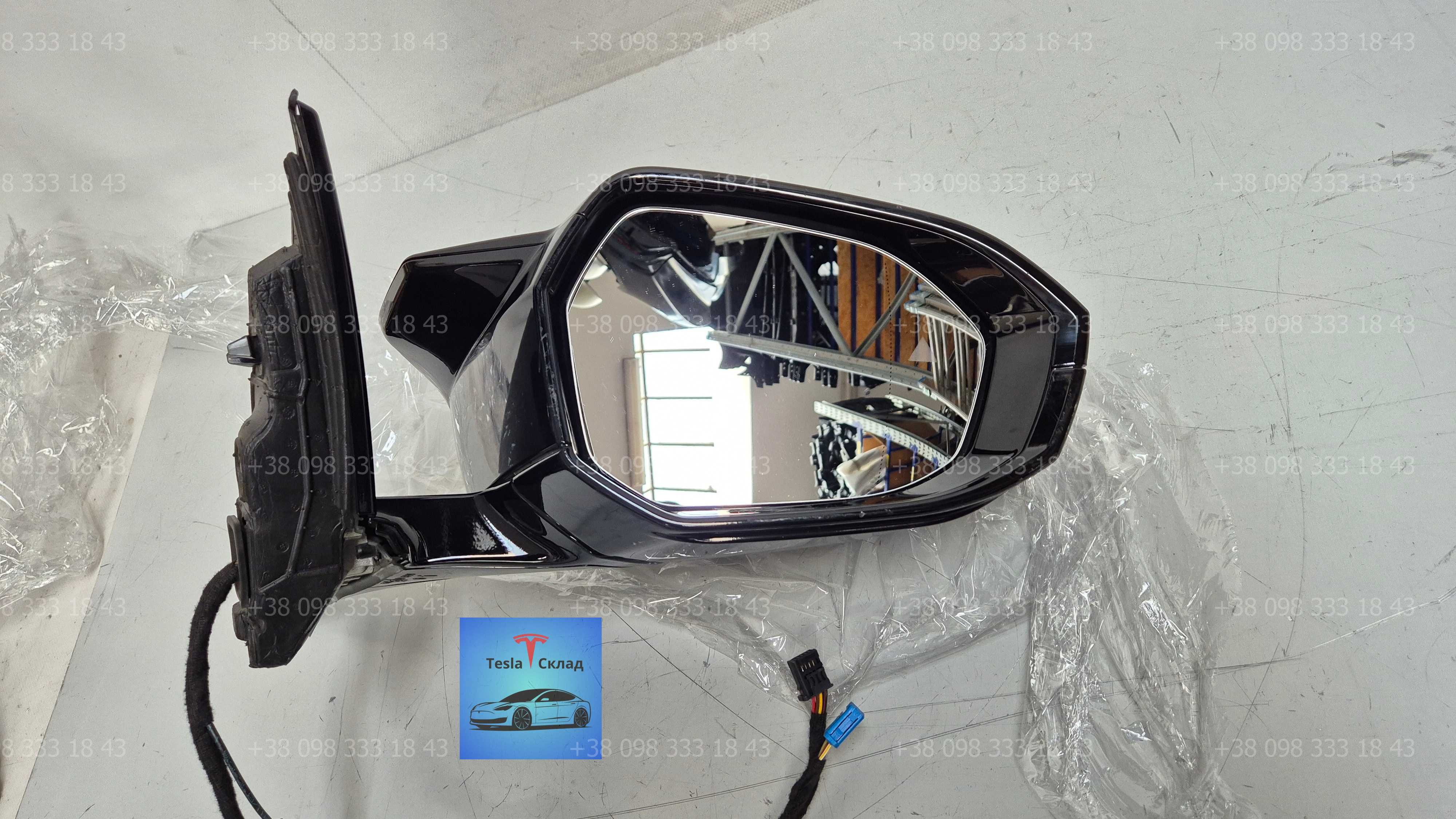 Зеркало BMW G60.  Дзеркало BMW G60 M-Paket. BMW G60 M-Пакет,