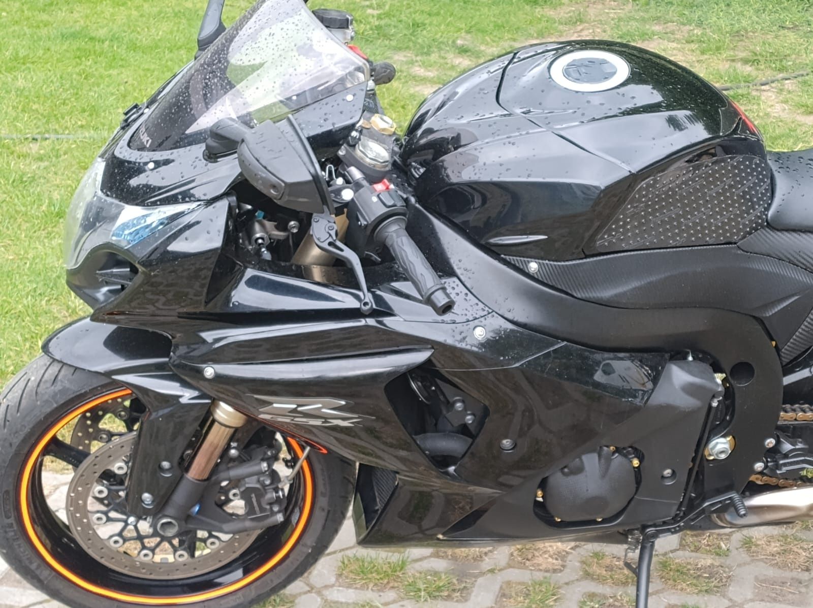 Suzuki GSX-R 1000 K10 R1