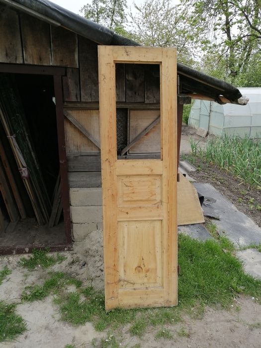двері дерев'яні без коробок