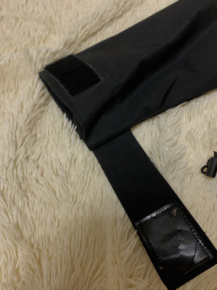 Вітровка arcteryx