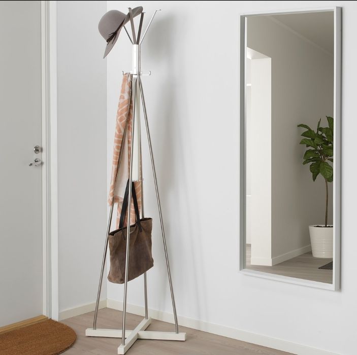 TJUSIG wieszak stojak na ubrania Ikea