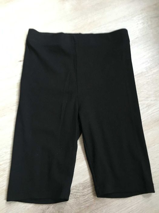 Esmara S 36/38 spodenki legginsy krótkie czarne