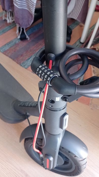 xiaomi Eletric scooter 4 pro + capacete + cadeado