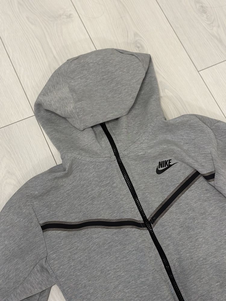 Зіп худі Nike Tech Fleece S