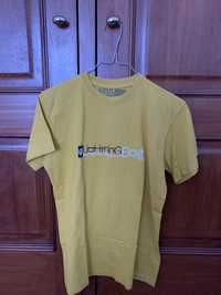 T shirt lightning bolt