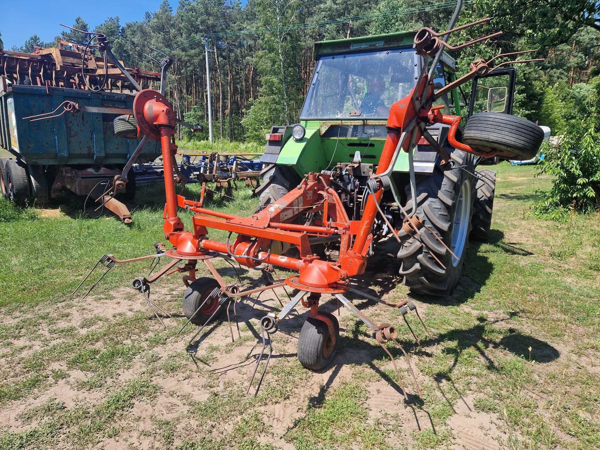 przetrząsarka Morra MH 530 hydraulicznie składana