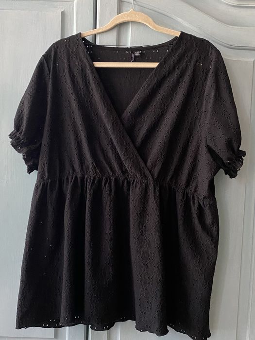 Bluzka, tunika czarna ażurowa kopertowa z gumka w tali