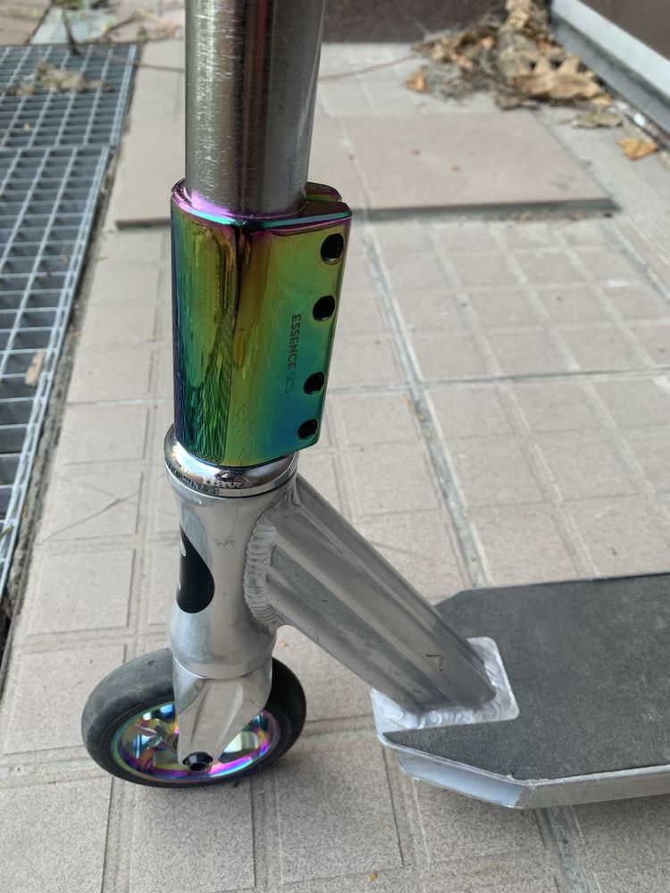 Hulajnoga wyczynowa flavour esencje 4.5 v2 chrome neo