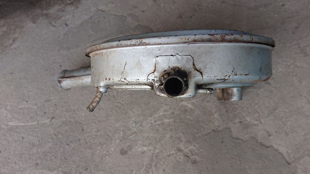 Продам корпус повітряного фільтра (каструля) на Ваз2101-2107