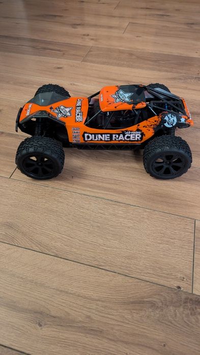 BSD samochód zdalnie sterowany UNE RACER 218T 1/10 4WD - wersja pomar