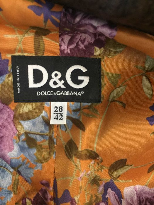 Пальто dolce & gabbana 50 р 100% шерсть.
