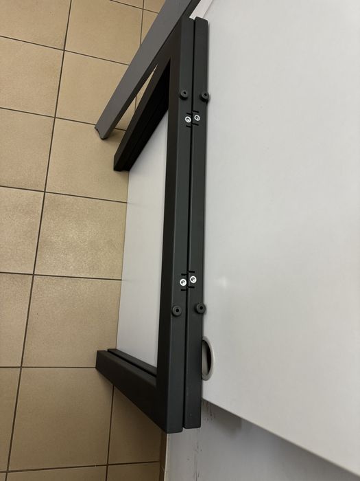 Masywny biały stół biurowy/ biurko 140x80x72